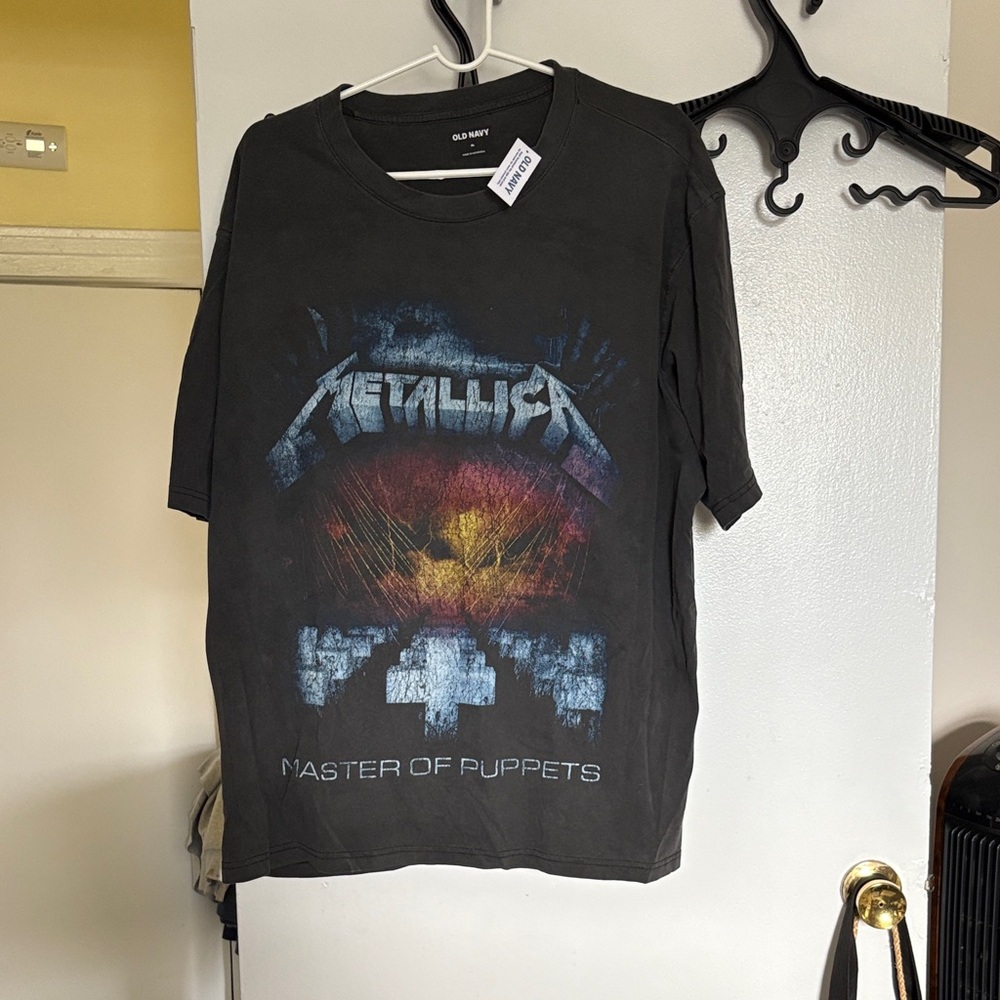 Gildan Mens Metallica Tee - Black and Blue
